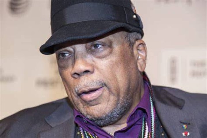 Is Quincy Jones Blind?
