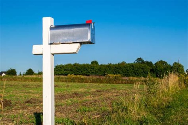 Never Put This Kind of Mail in Your Mailbox, Police Say in New Warning