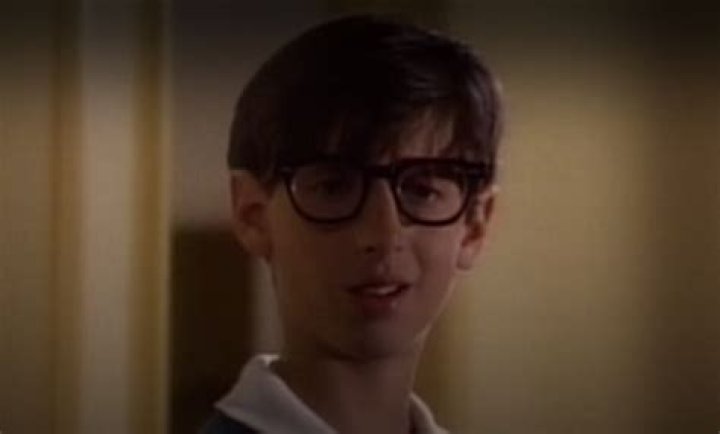 Paul From “The Wonder Years” Quit Acting 28 Year Ago. See Him Now.